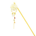 White dew small chrysanthemum hairpin (Shiratsuyu Kogiku Ippon Kanzashi)
